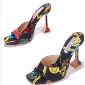 Chain action reaction mules